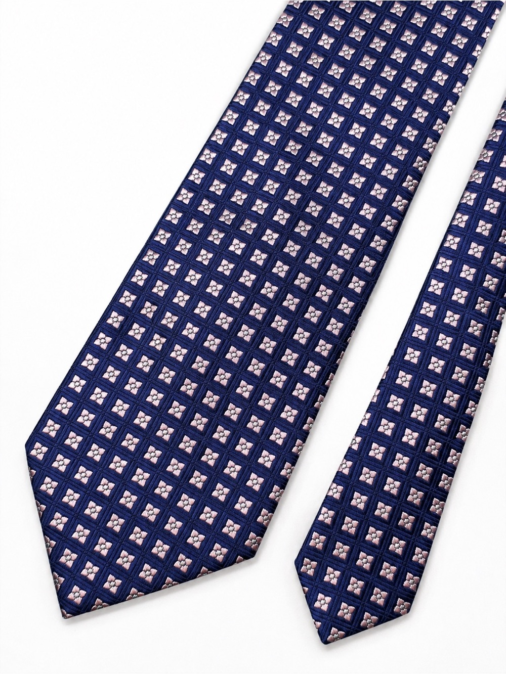 NWT Brooks Brothers 346 Silk Tie Blue Pink Geometric USA